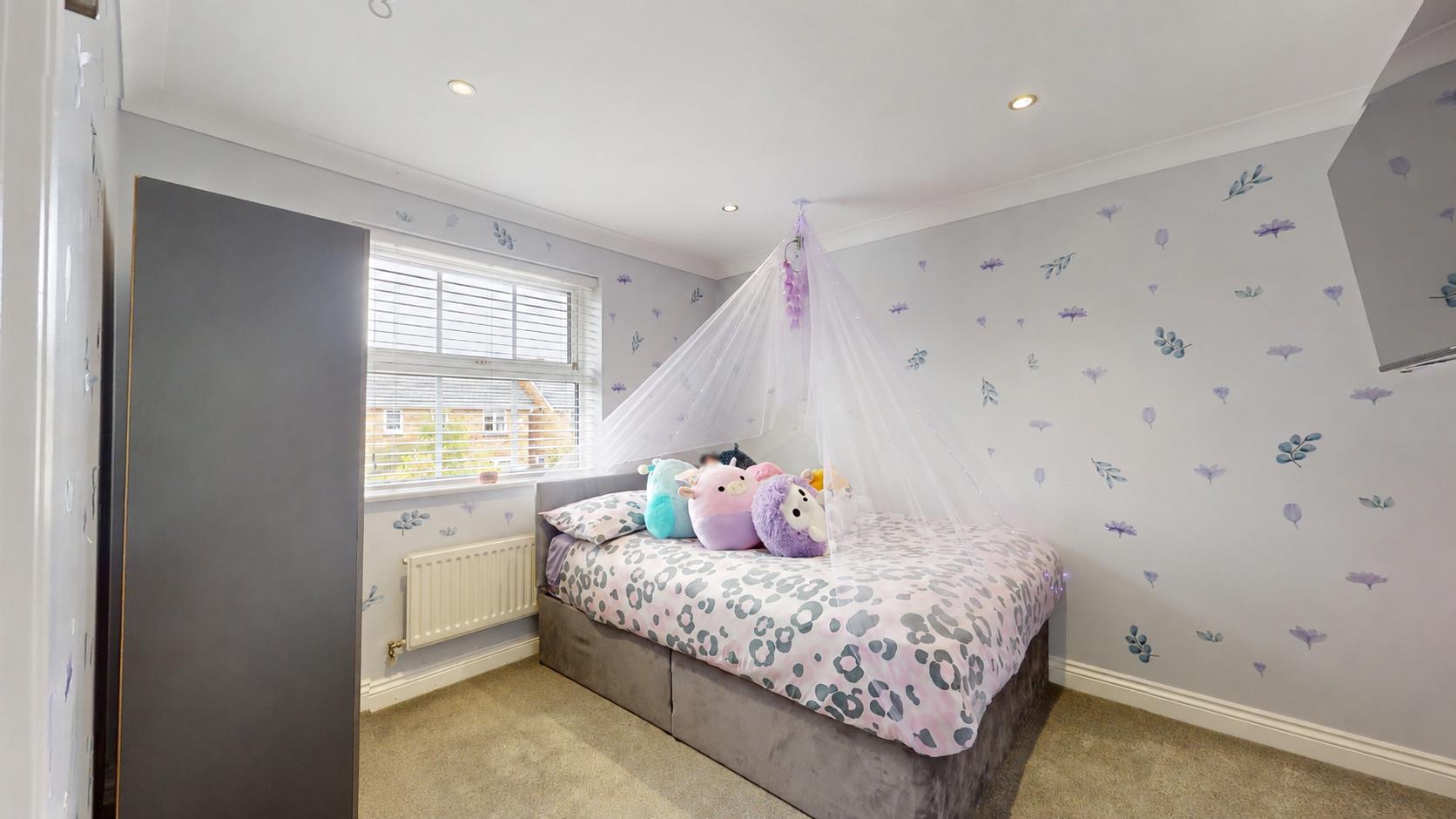 Leary Crescent, Newport Pagnell